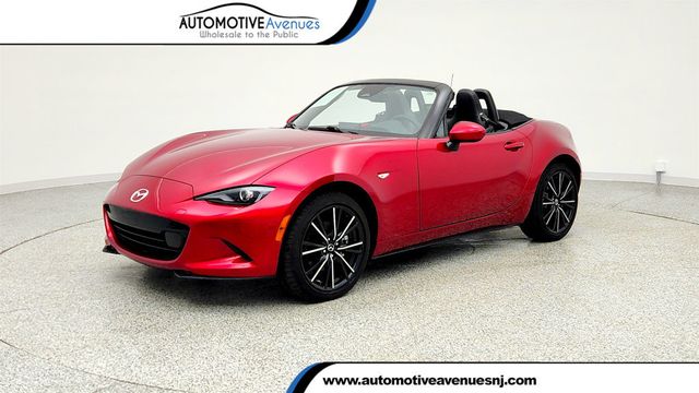 2025 Mazda MX-5 Miata Grand Touring Automatic w/ Wireless Apple CarPlay & Bose Premium - 23000082 - 0