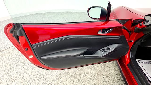 2025 Mazda MX-5 Miata Grand Touring Automatic w/ Wireless Apple CarPlay & Bose Premium - 23000082 - 10