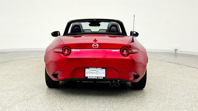 2025 Mazda MX-5 Miata Grand Touring Automatic w/ Wireless Apple CarPlay & Bose Premium - 23000082 - 5