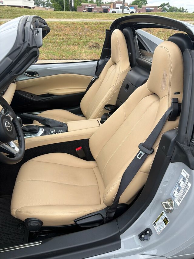 2025 Mazda MX-5 Miata RF  - 23019583 - 9