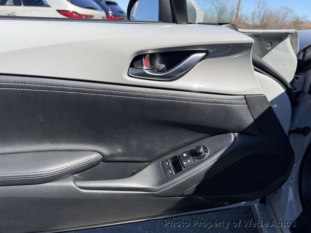 2025 Mazda MX-5 Miata RF Grand Touring Manual - 23000766 - 8