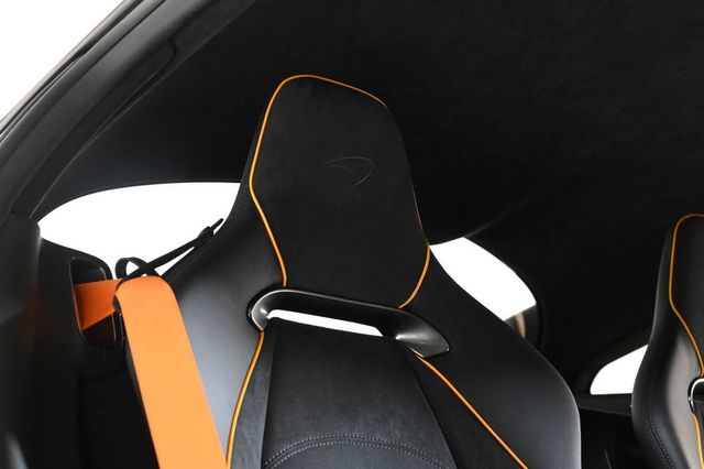 2025 McLaren Artura Performance - 22911649 - 17