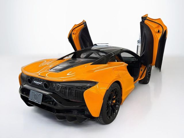 2025 McLaren Artura Performance Coupe - 23068036 - 23