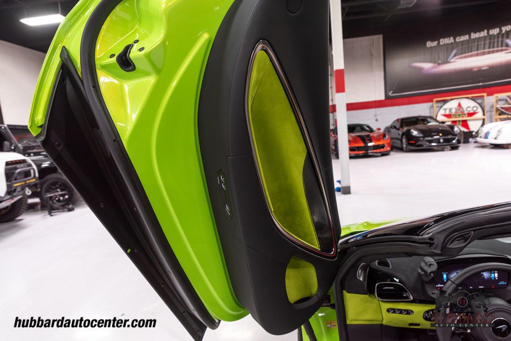 2025 McLaren Artura Spider - 22852533 - 11