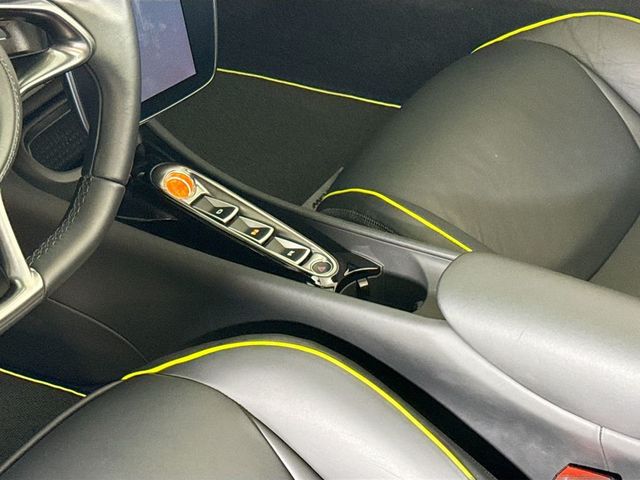 2025 McLaren Artura Spider - 23043214 - 13
