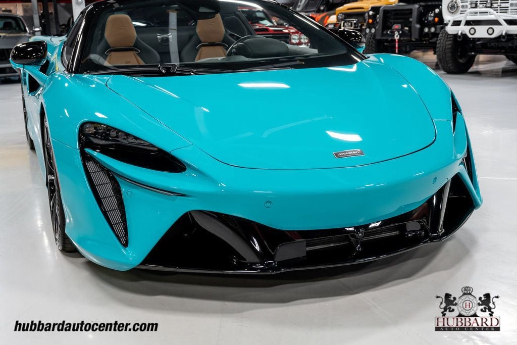 2025 McLaren Artura TechLux Spider - 22944375 - 11