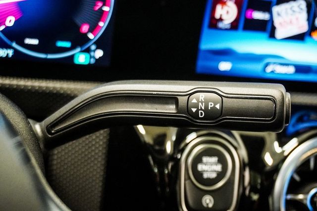 2025 Mercedes Benz CLA 250 photo 17