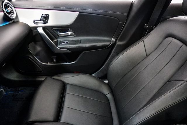 2025 Mercedes Benz CLA 250 photo 26
