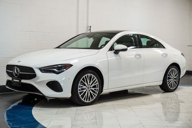 2025 Mercedes Benz CLA 250 photo 3