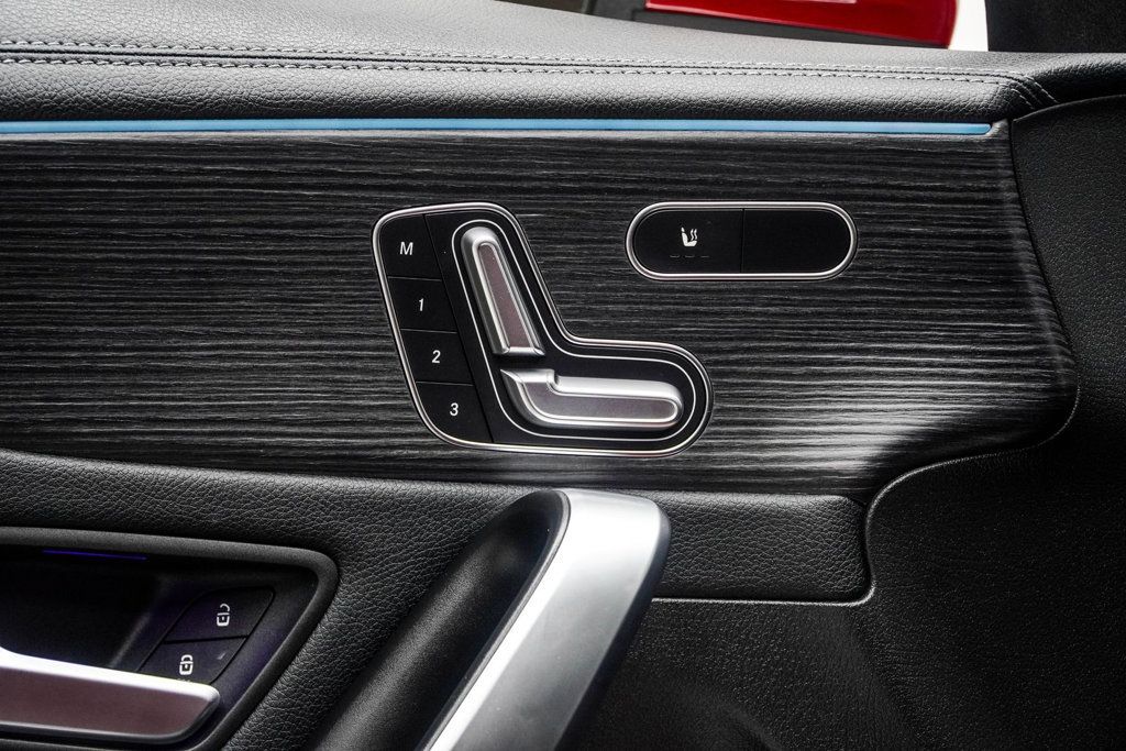 Mercedes-Benz CLA CLA 250 Coupe photo 34
