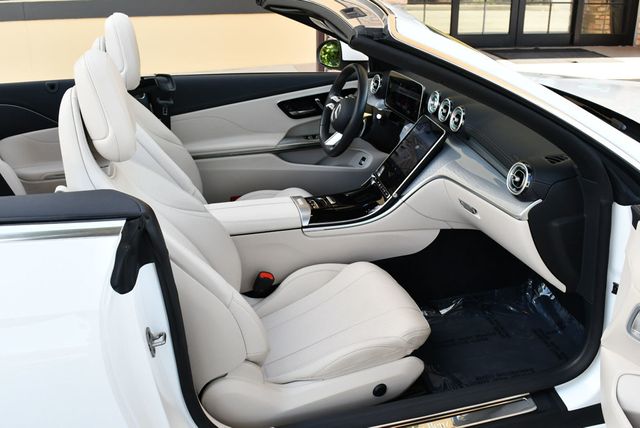 2025 Mercedes-Benz CLE CLE 300 4MATIC Cabriolet W/AMG Line Package - 22981314 - 18