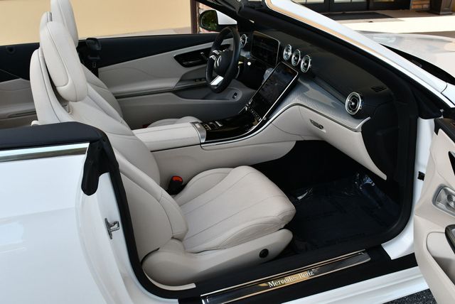 2025 Mercedes-Benz CLE CLE 300 4MATIC Cabriolet W/AMG Line Package - 22981314 - 62