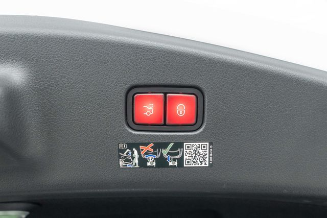 2025 Mercedes-Benz CLE CLE 300 4MATIC Coupe - 22943254 - 37