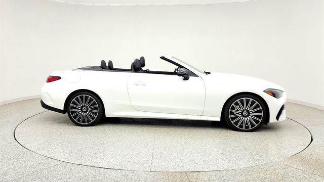 2025 Mercedes-Benz CLE CLE 450 4MATIC Cabriolet, Pinnacle w/ Active Distance Assist - 23026229 - 3