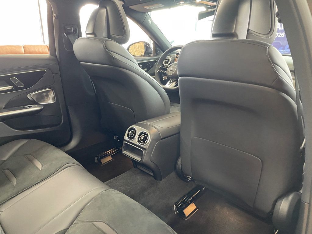 2025 Mercedes-Benz C-Class AMG C 63 S E Performance Sedan - 23102063 - 26