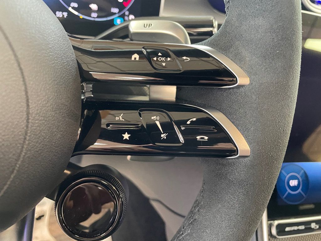 2025 Mercedes-Benz C-Class AMG C 63 S E Performance Sedan - 23102063 - 31