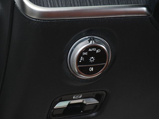 2025 Mercedes-Benz C-Class C 300 - 23004772 - 19