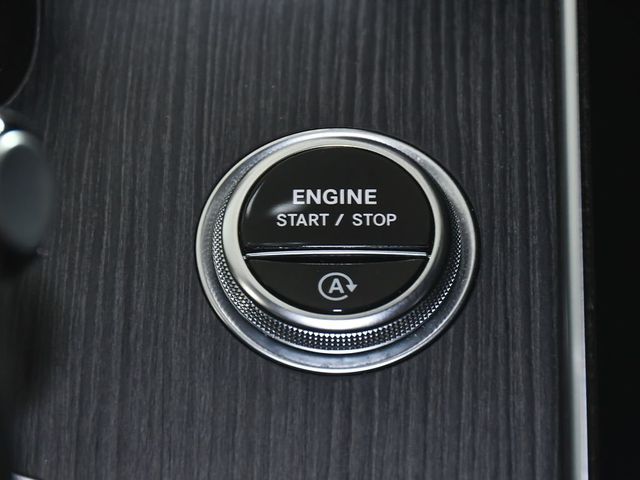 2025 Mercedes-Benz C-Class C 300 - 23004772 - 31