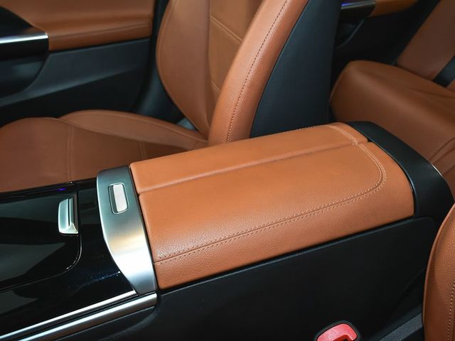 2025 Mercedes-Benz C-Class C 300 - 23004772 - 44