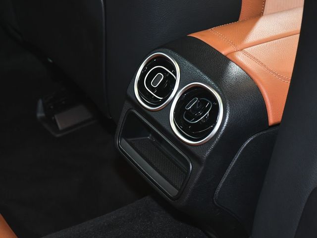 2025 Mercedes-Benz C-Class C 300 - 23004772 - 50