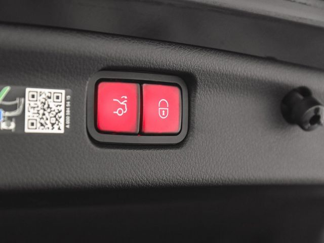 2025 Mercedes-Benz C-Class C 300 - 22957869 - 34