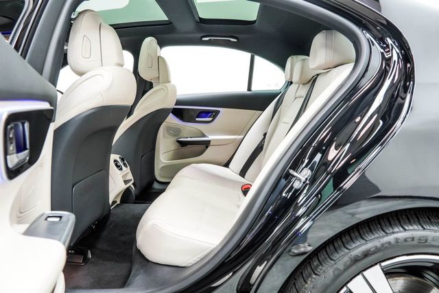 2025 Mercedes-Benz C-Class C 300 4MATIC Sedan - 23060373 - 17