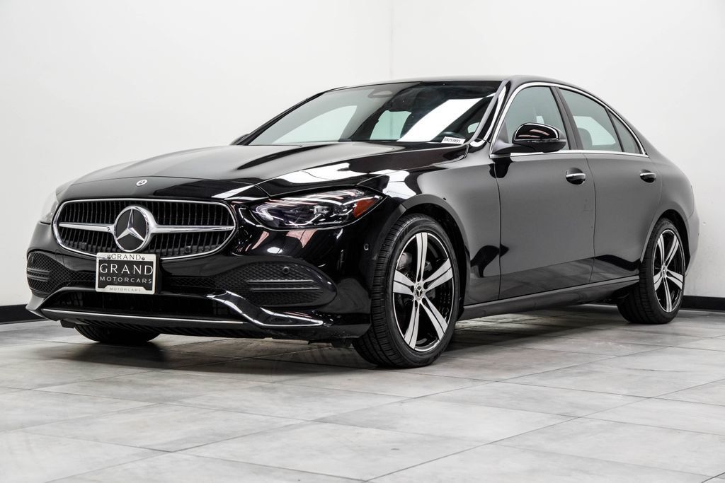 Mercedes-Benz C300 photo 8