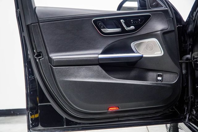 2025 Mercedes-Benz C-Class C 300 4MATIC Sedan - 23072542 - 35
