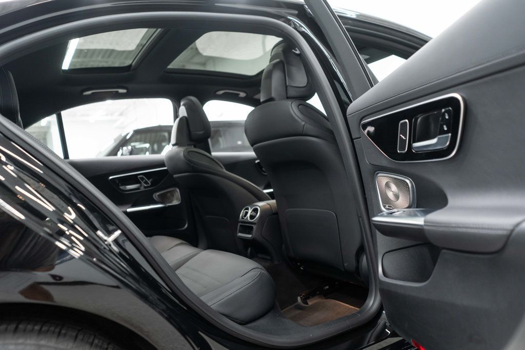 2025 Mercedes Benz C 300 4MATIC Sedan photo 11