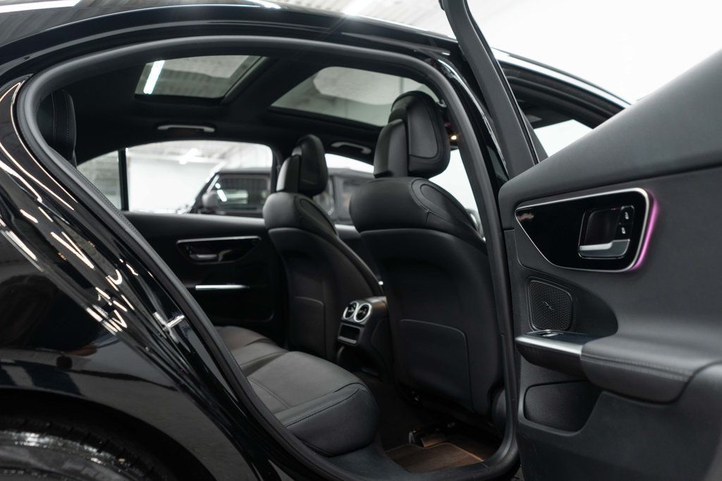 2025 Mercedes Benz C 300 4MATIC Sedan photo 12