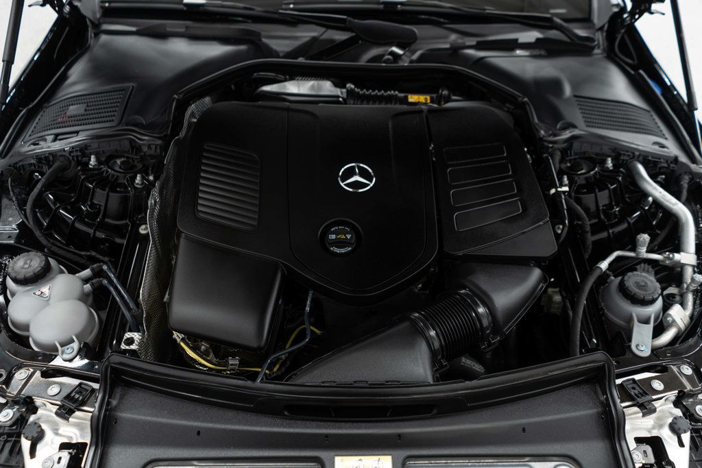 2025 Mercedes Benz C 300 4MATIC Sedan photo 42