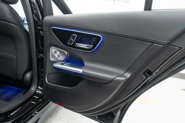 2025 Mercedes-Benz C-Class C 300 4MATIC Sedan - 22942087 - 33