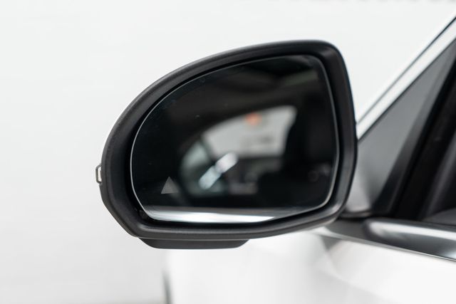 2025 Mercedes-Benz C-Class C 300 4MATIC Sedan - 23056458 - 46