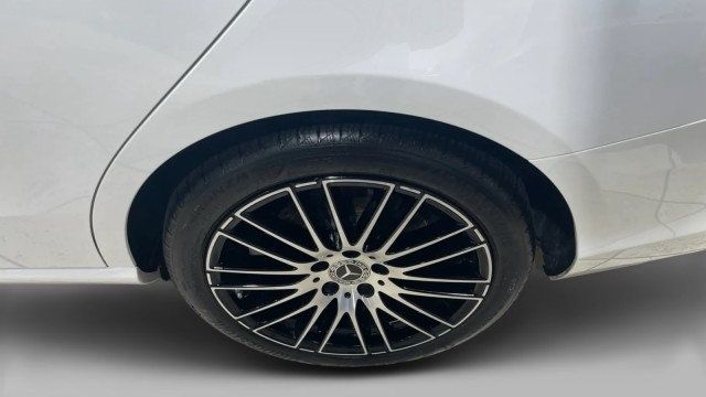 2025 Mercedes-Benz C-Class C 300 Sedan - 23033613 - 11