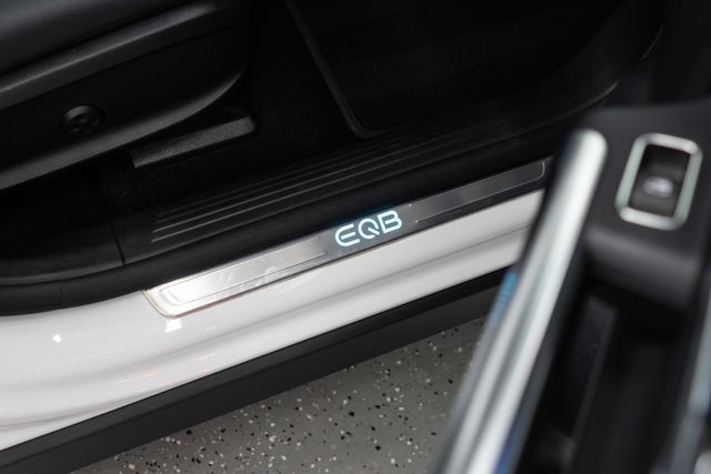 2025 Mercedes-Benz EQB EQB 300 4MATIC SUV - 23029927 - 13