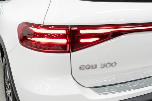 2025 Mercedes-Benz EQB EQB 300 4MATIC SUV - 23029927 - 41