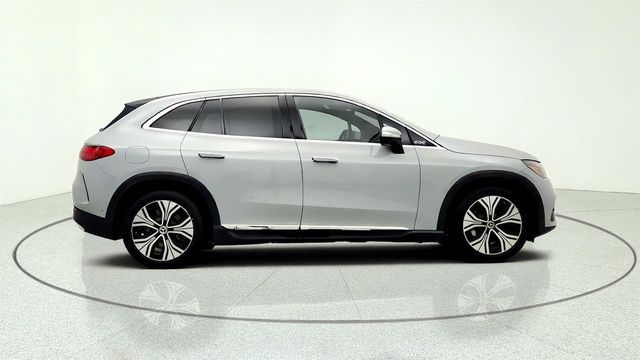 2025 Mercedes-Benz EQE EQE 350 4MATIC SUV w/ Driver Assist Pkg & DIGITAL LIGHT - 23065747 - 3