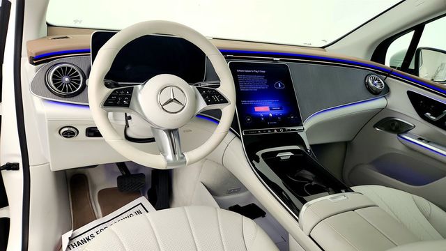 2025 Mercedes-Benz EQE EQE 350+ SUV, Exclusive w/ Driver Assistance & DIGITAL LIGHT Pkg - 23052632 - 11