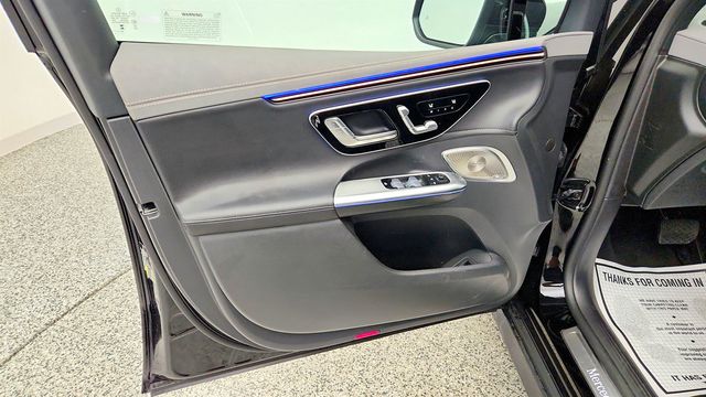 2025 Mercedes-Benz EQE EQE 350+ SUV w/ Driver Assistance Pkg & DIGITAL LIGHT Pkg - 23041470 - 10