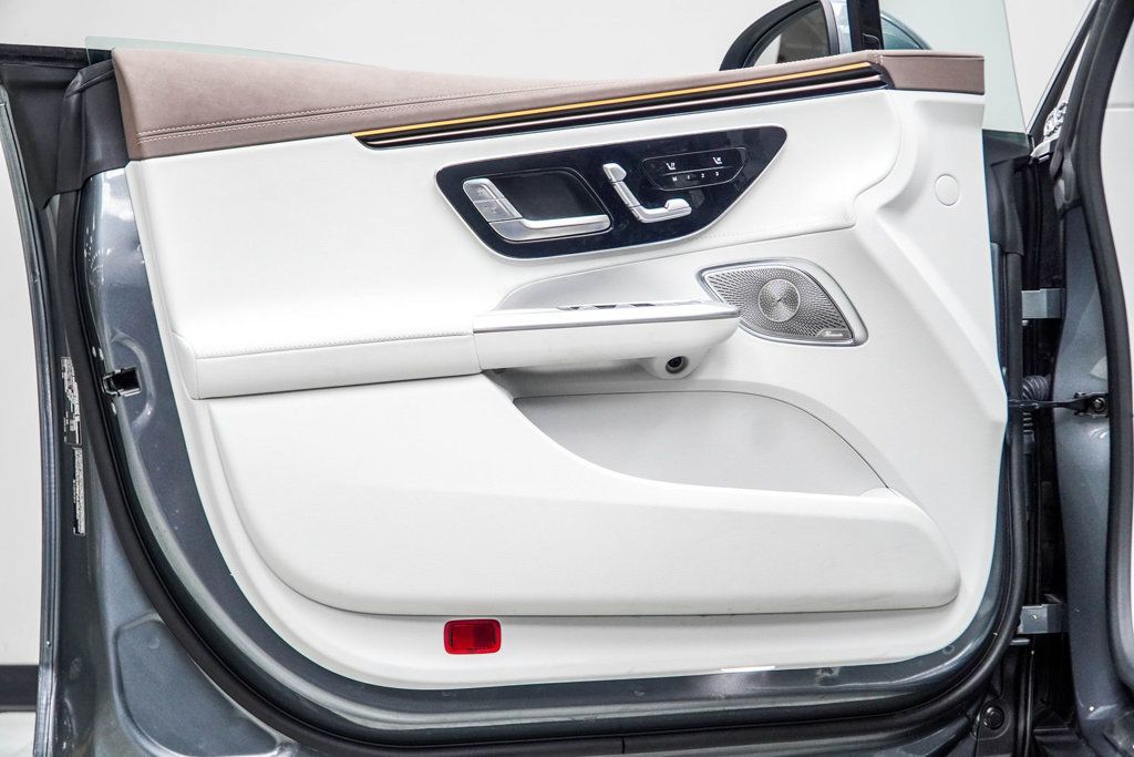 Mercedes-Benz EQE photo 31