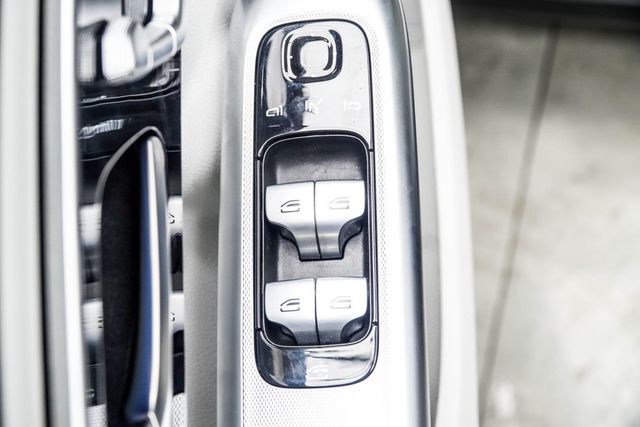 2025 Mercedes-Benz EQE EQE 500 4MATIC Sedan - 23007642 - 33