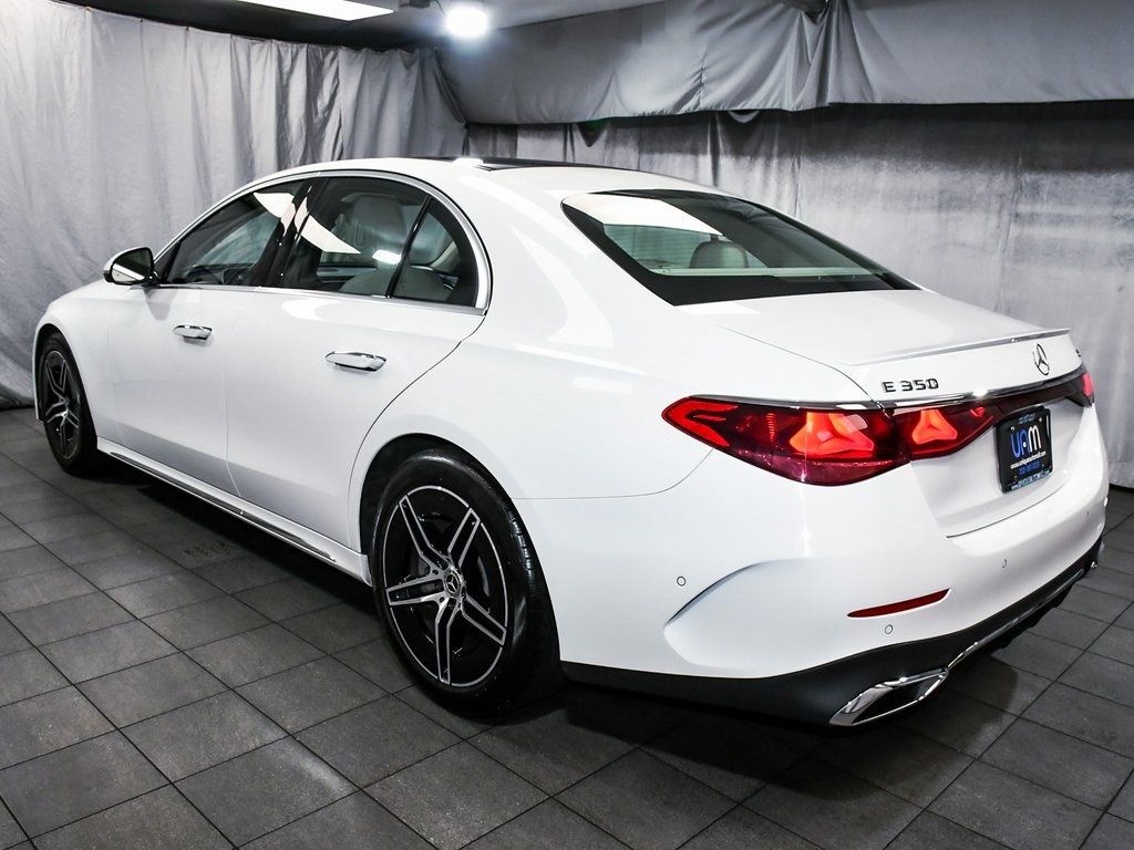 2025 Mercedes Benz E 350 Sedan photo 4