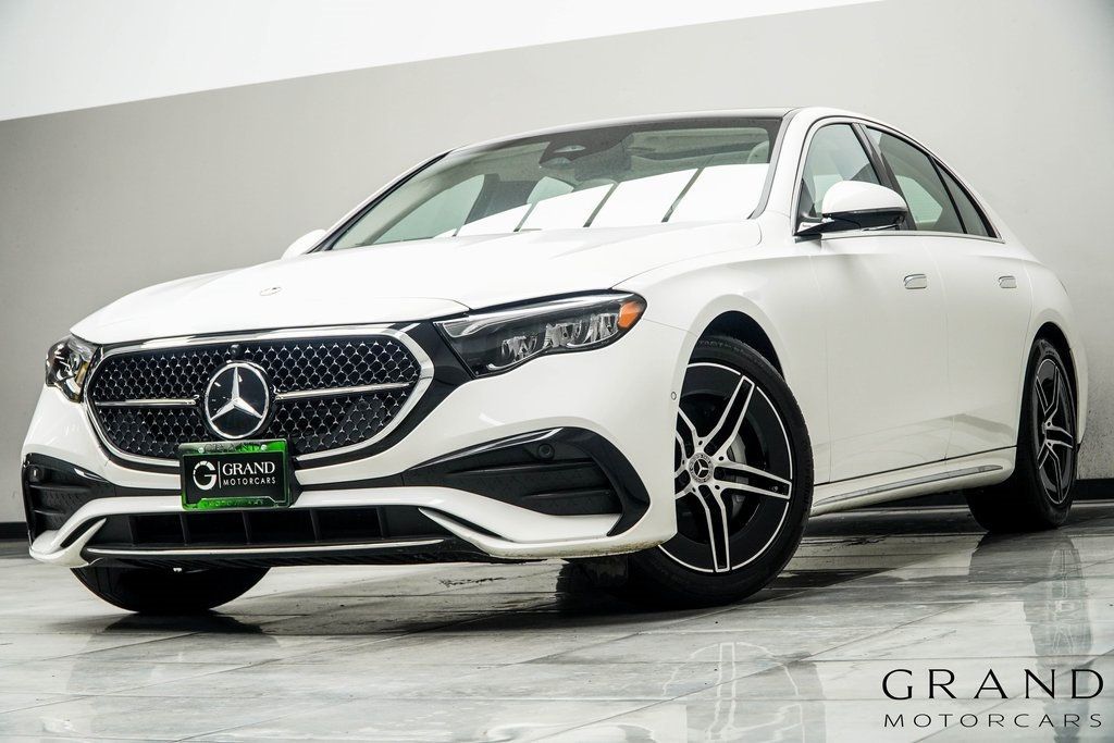 2025 Mercedes-Benz E-Class E 350 4MATIC Sedan - 22896027 | Video 1
