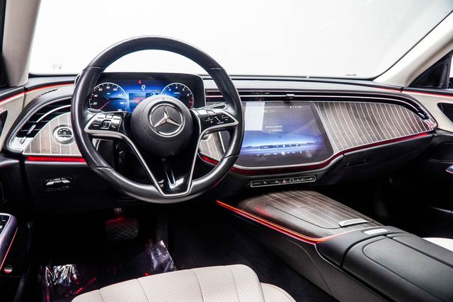 2025 Mercedes-Benz E-Class E 350 4MATIC Sedan - 23029372 - 13