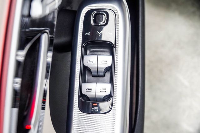 2025 Mercedes-Benz E-Class E 350 4MATIC Sedan - 23029372 - 32