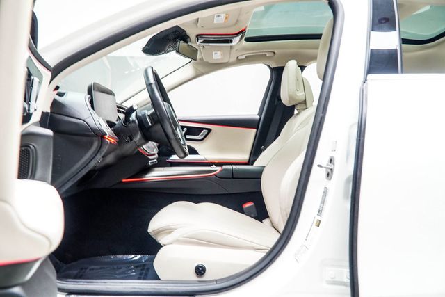 2025 Mercedes-Benz E-Class E 350 4MATIC Sedan - 23029372 - 35