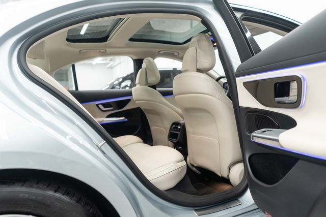 2025 Mercedes-Benz E-Class E 350 4MATIC Sedan - 22942089 - 11