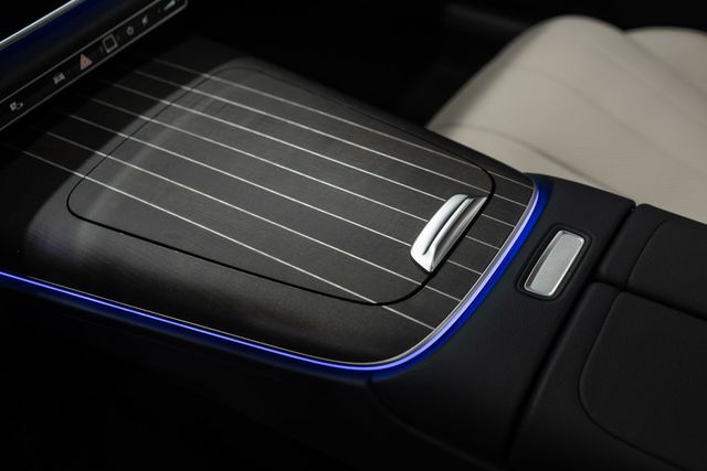 2025 Mercedes-Benz E-Class E 350 4MATIC Sedan - 22942089 - 18