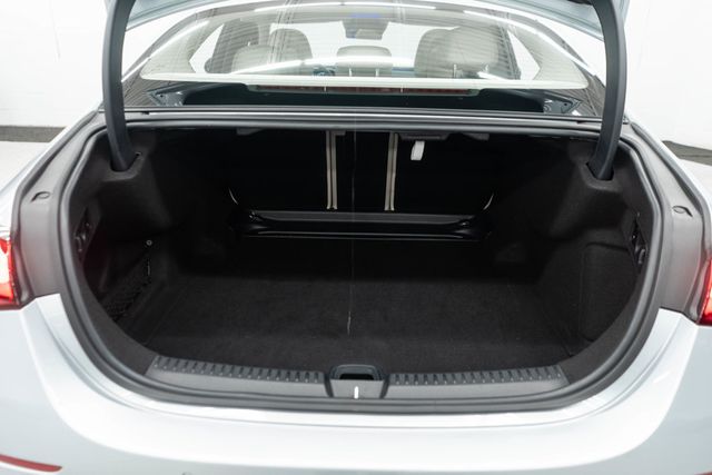 2025 Mercedes-Benz E-Class E 350 4MATIC Sedan - 22942089 - 35