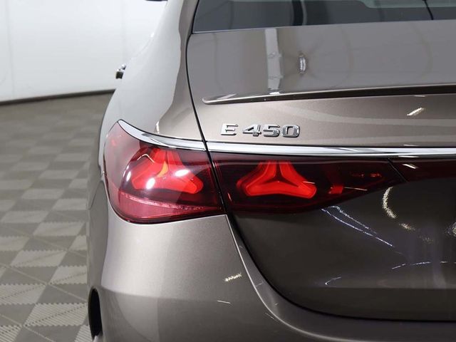 2025 Mercedes-Benz E-Class E 450 4MATIC Sedan - 22988318 - 17
